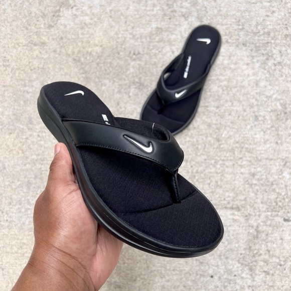 WMNS NIKE ULTRAS COMFORTS 3 THONGS THNG III BLACKS WHITES FOOTBEDS WOMENS - Picture 9 of 9